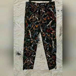 Zara Medium Chain Print Cigarette Mid-rise pants.